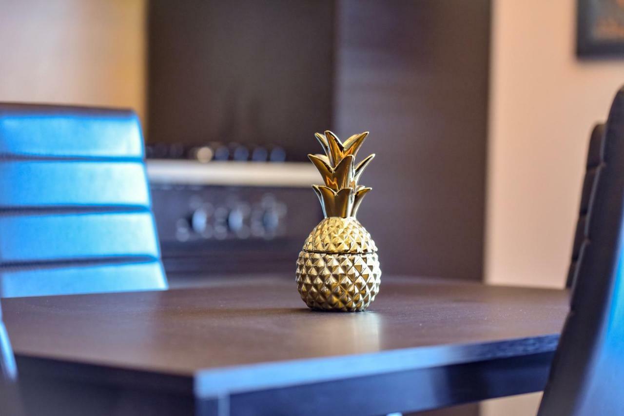 Wood Central Apartment ทิมิชัวรา ภายนอก รูปภาพ